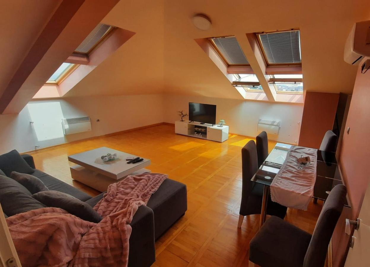 Loft Apartman Jagodina Exteriör bild